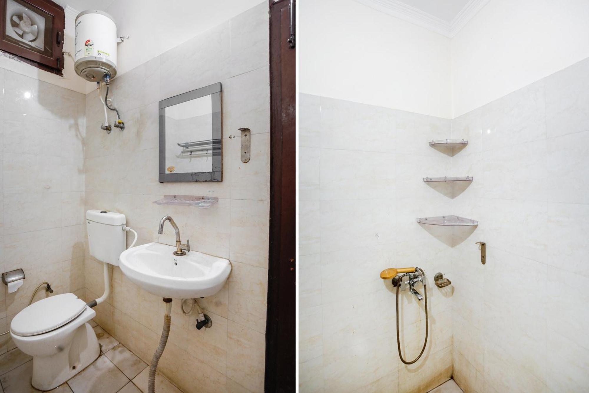OYO 71053 Av Residency Otel Noida Dış mekan fotoğraf